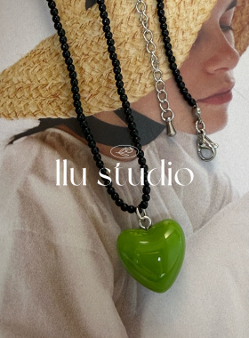 LLuStudio叛逆甜心绿色爱心吊坠黑色串珠辣妹项链锁骨链颈链