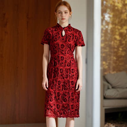 【六礼】精选品牌女装高端时尚气质百搭深红色连衣裙A2-17085
