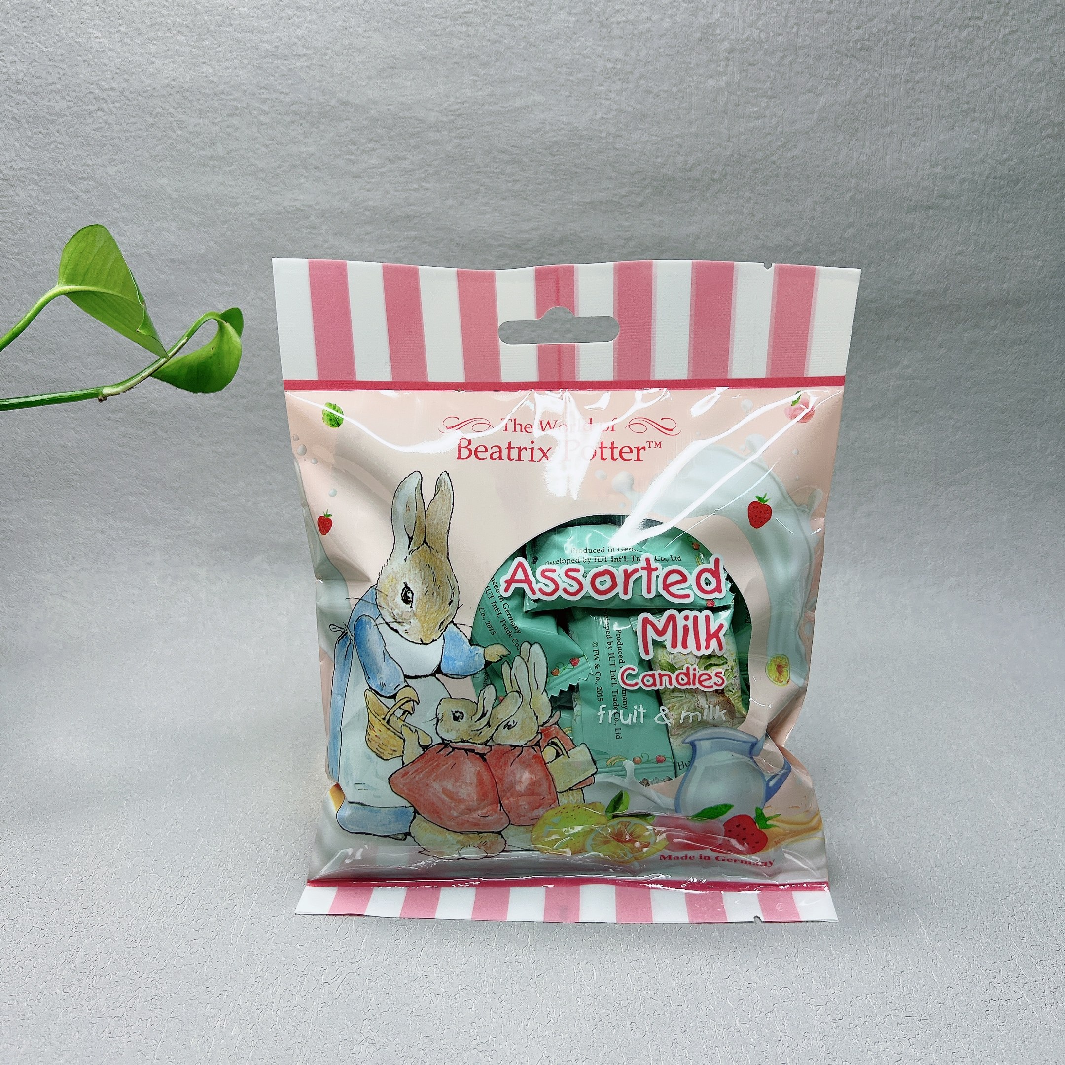 临期特价 德国进口比得兔树莓味奶糖糖果150g喜糖休闲零食