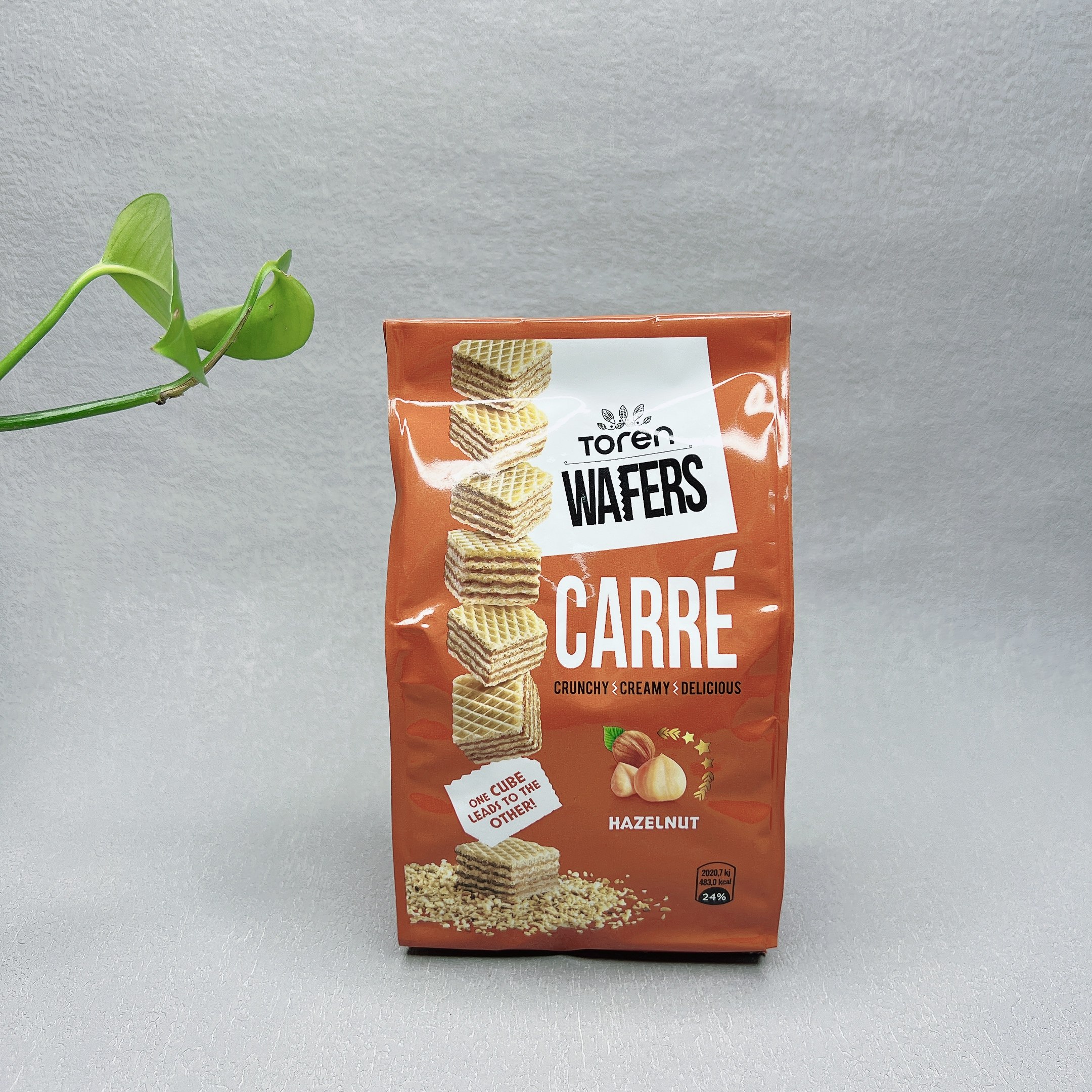 特价清仓 土耳其进口TOREN榛子味威化饼干125g休闲零食小吃