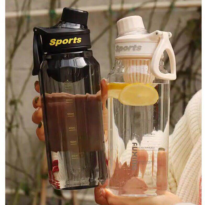 日本进口大容量水杯夏季便携户外运动水壶耐高温泡茶带茶隔刻度杯