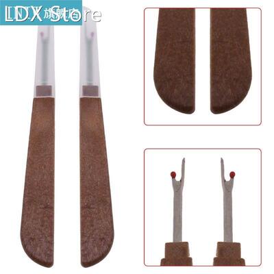 2Pcs Plastic Handle Craft Thread Cutter Seam Ripper Stitch U