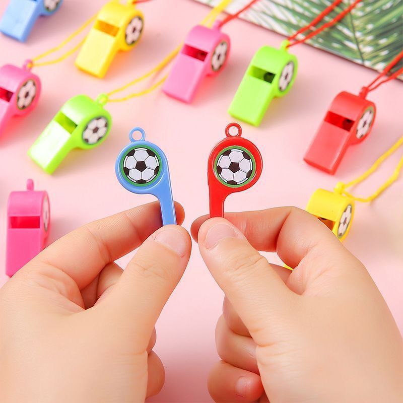 裁判塑料小孩带绳儿童玩具吹口哨球迷哨子运动会口哨幼儿园老师