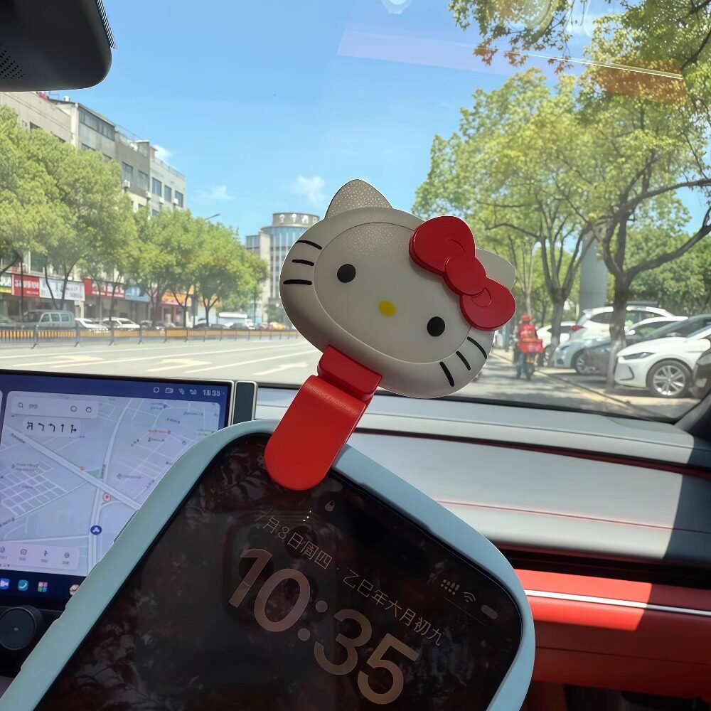 三丽鸥KT猫迷你便携式补光灯可爱氛围灯小巧口袋美颜灯灯光可调节