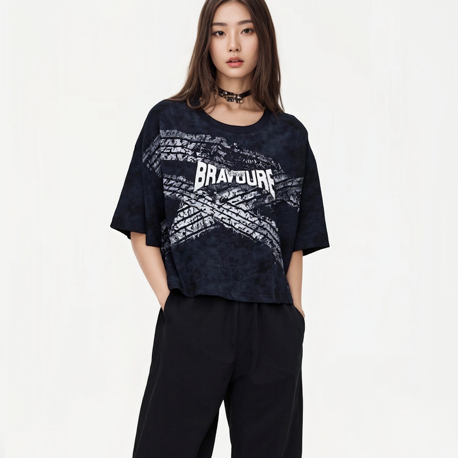 BW 2025夏季新款休闲印花字母正肩黑色短款短袖T恤女短上衣女