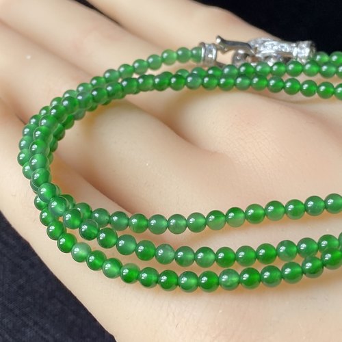 天然A货翡翠冰种辣绿色辣满绿米珠圆珠精美小米珠项链手链两用