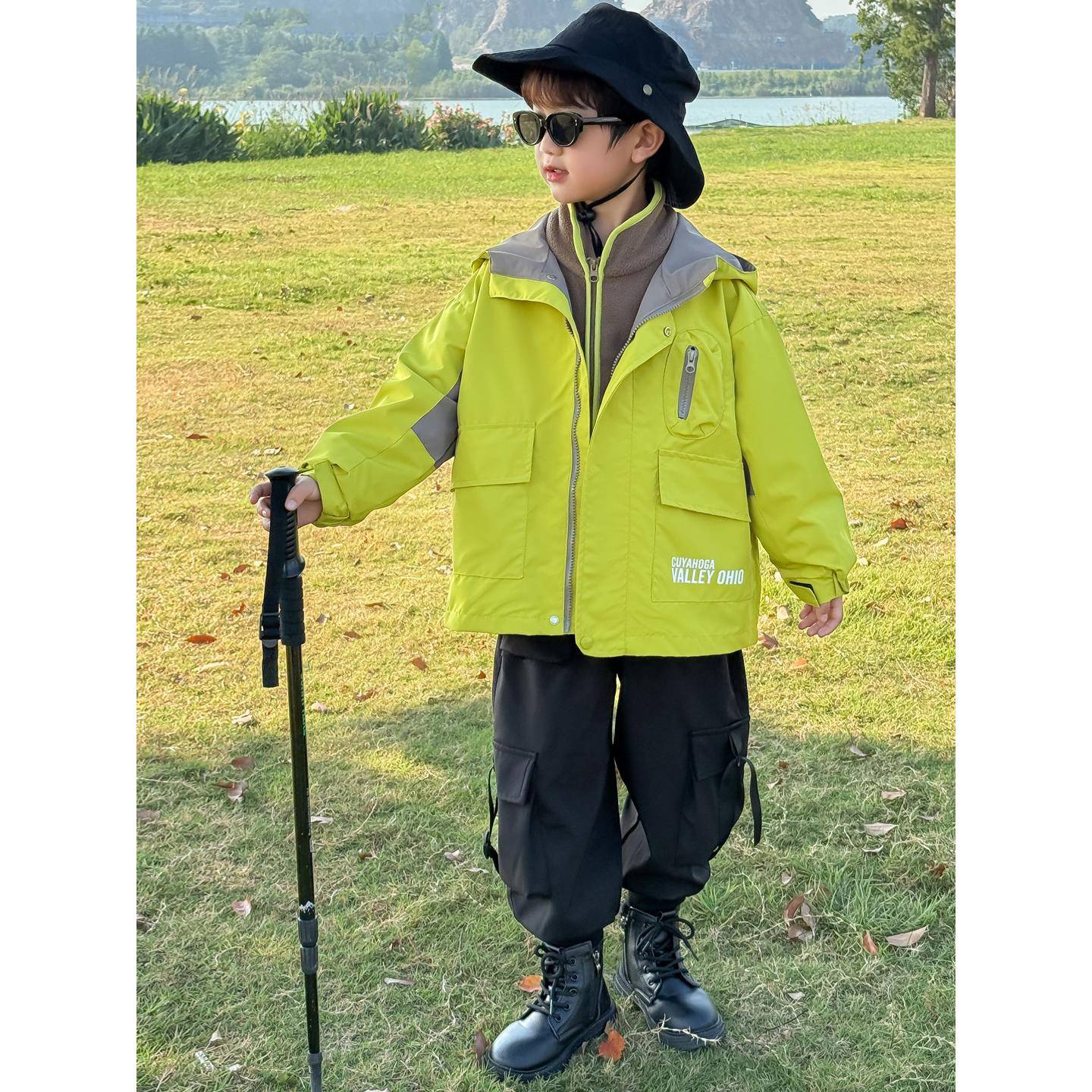 男童三合一冲锋衣儿童秋装2025新款防风软壳中小童三防外套户外服
