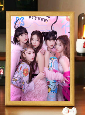 LE SSERAFIM女团周边镜子灯光画卧室偶像音响小夜灯发光礼物摆件