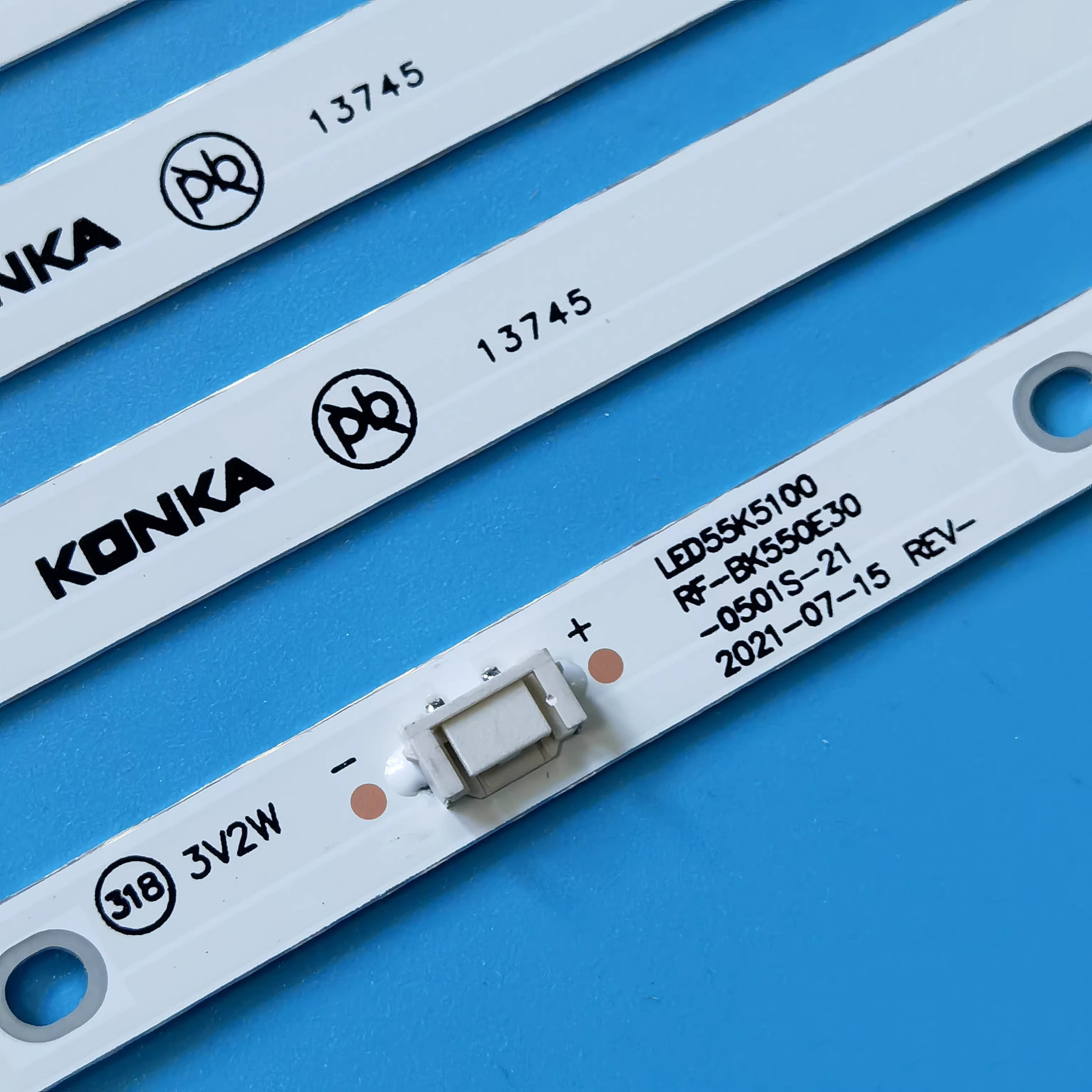 康佳b55u led55k55us led55k5100灯条10条5灯凹镜led电视背光灯条