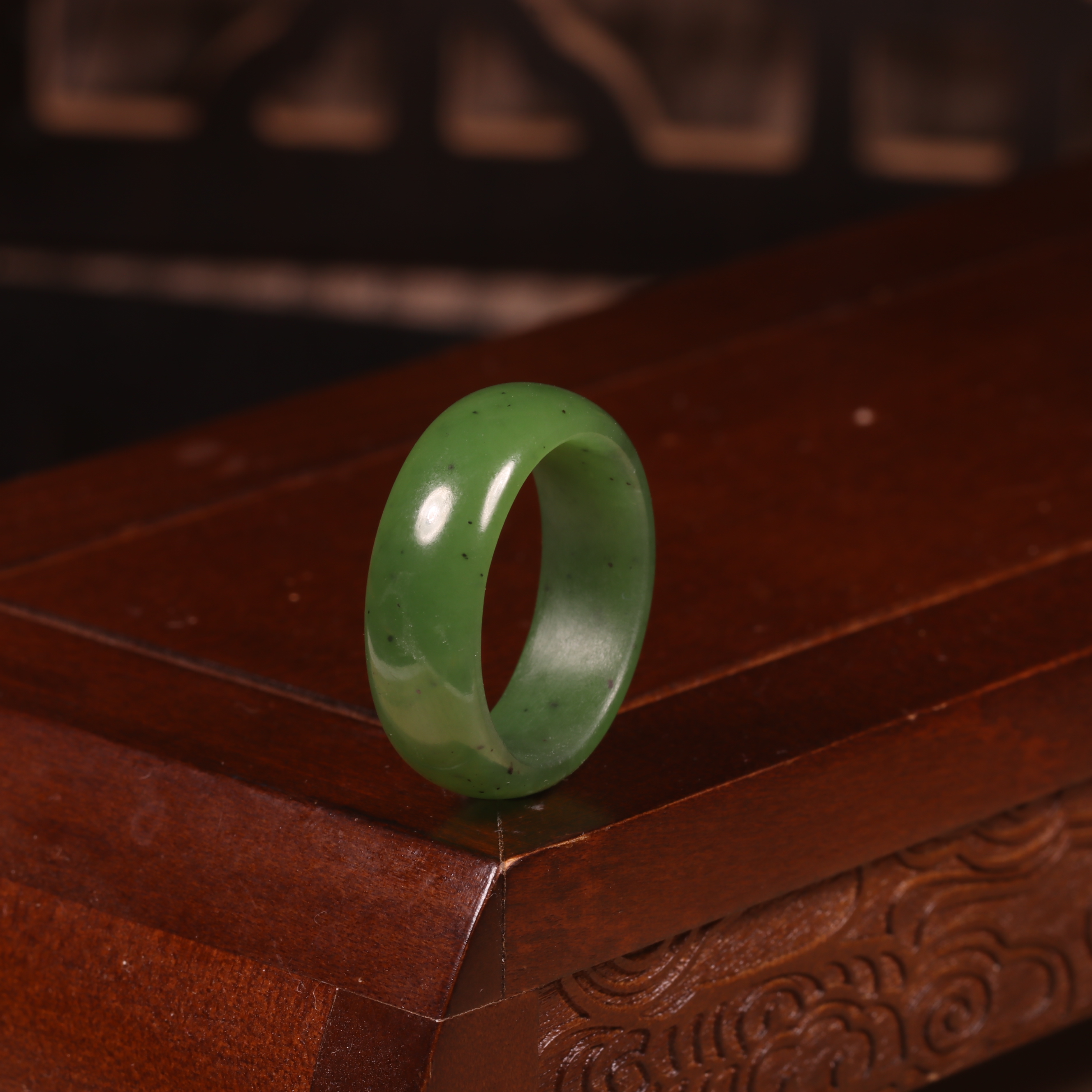 新疆和田玉籽料碧玉戒指扳指