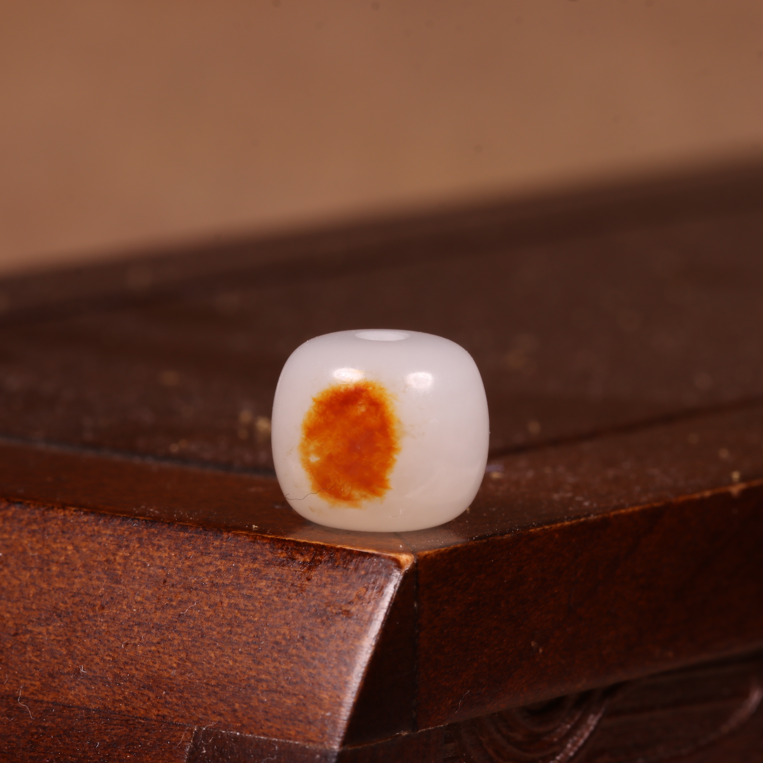 新疆和田玉籽料老型珠手串