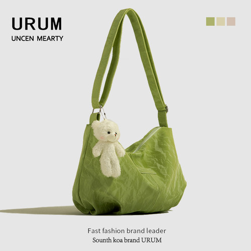 URUM2025夏新款丝绒高级感大容量包简约软森系百搭通勤斜挎托特包