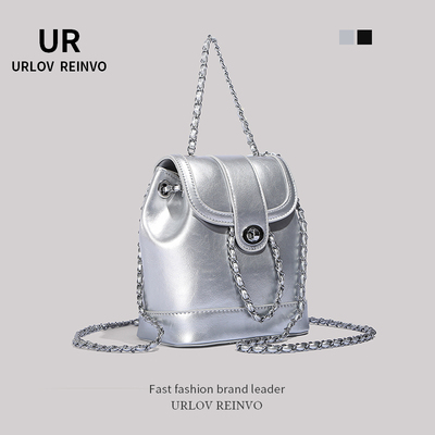 UR双肩包女2024秋冬cardinal red韩国小众包包链条潮流小书包背包