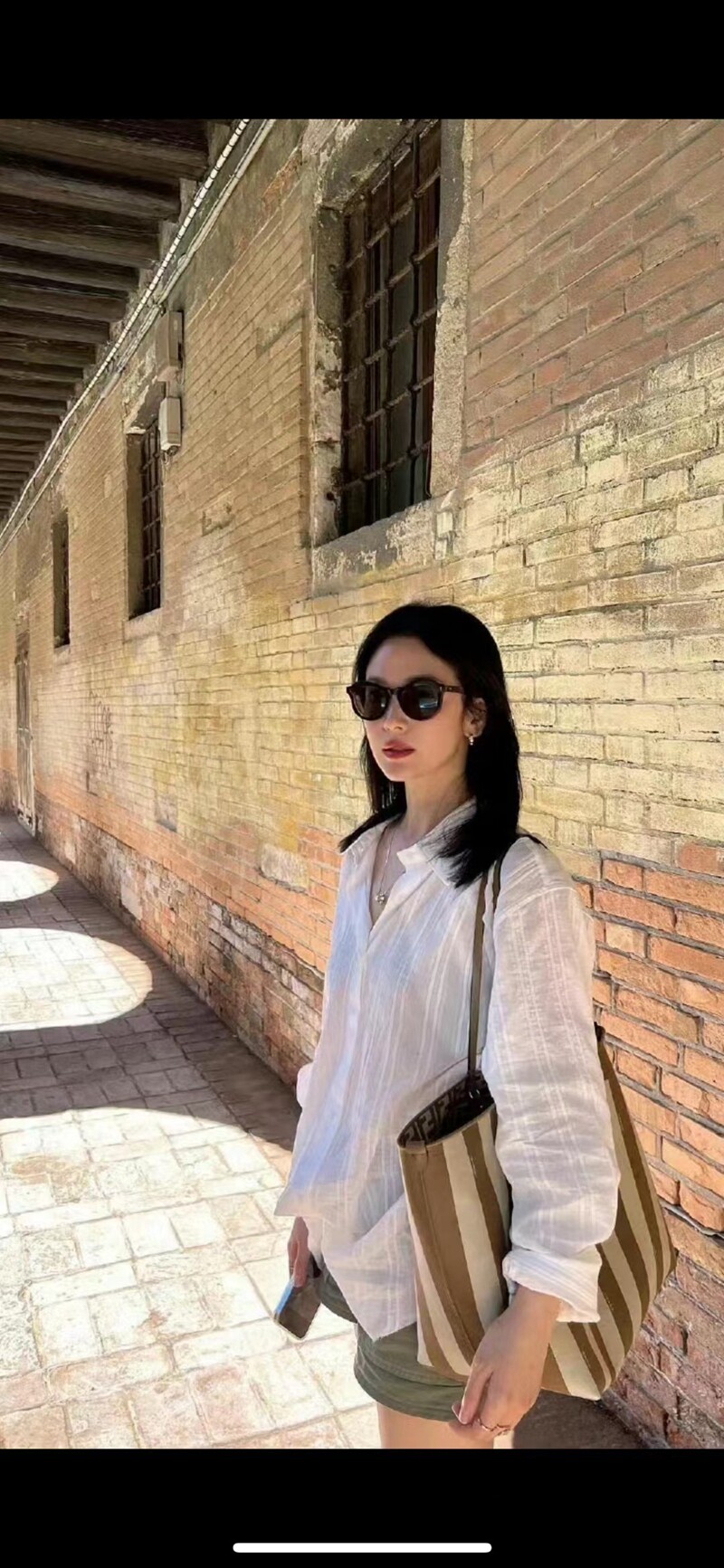少量 带标 Fstyle买手店moia 宋慧乔 舒适轻薄棉翻领长袖衬衫宽松