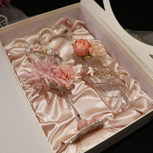 成品婚礼敬酒杯粉色系花艺香槟杯碎钻高脚杯新婚礼物少女心酒杯