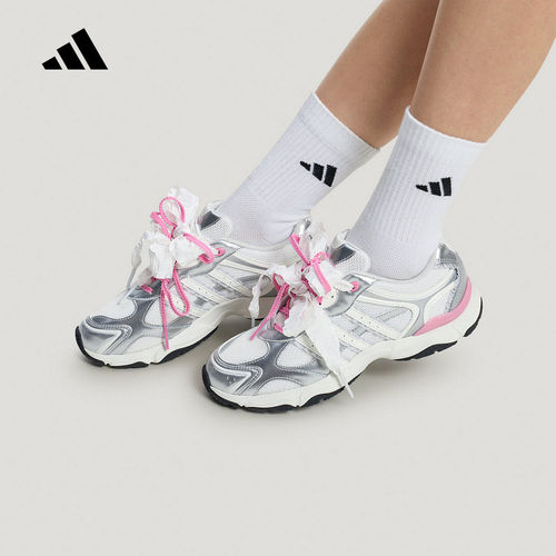 阿迪达斯女子轻便防滑运动休闲鞋