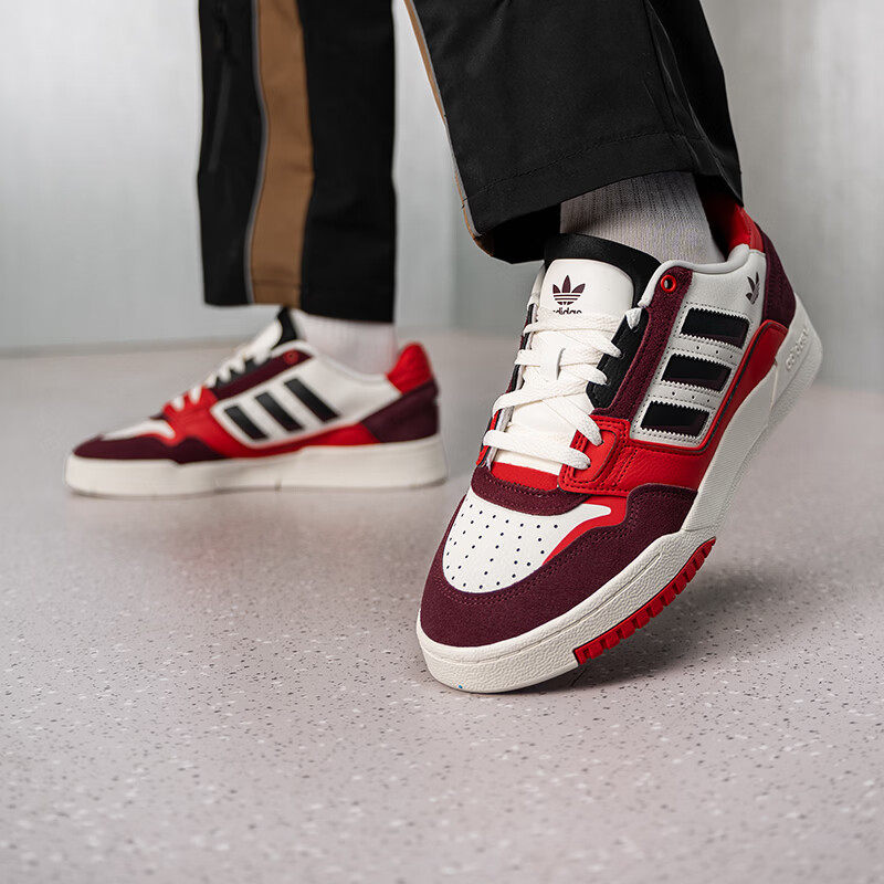 adidas阿迪达斯男鞋女鞋26夏季运动鞋板鞋 KJ1110/KJ1109/KJ1108