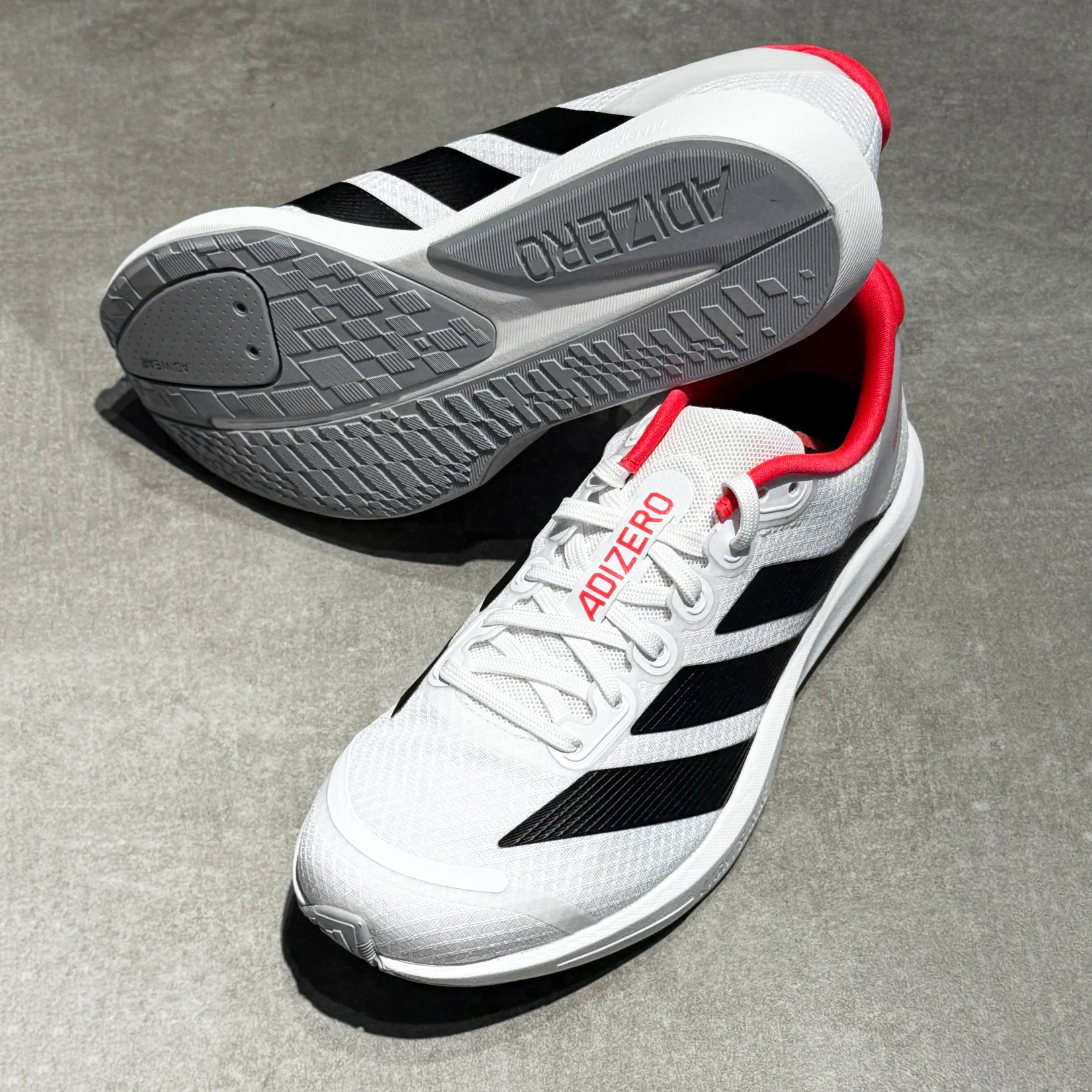 阿迪男女运动鞋休闲缓震跑步鞋