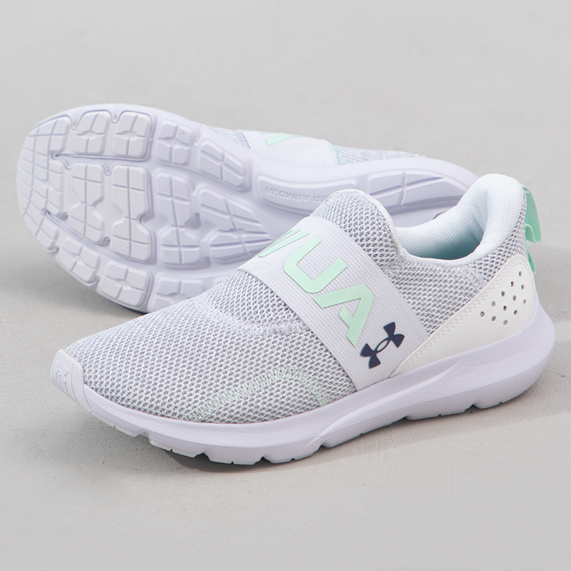 安德玛运动户外轻便缓震女休闲鞋