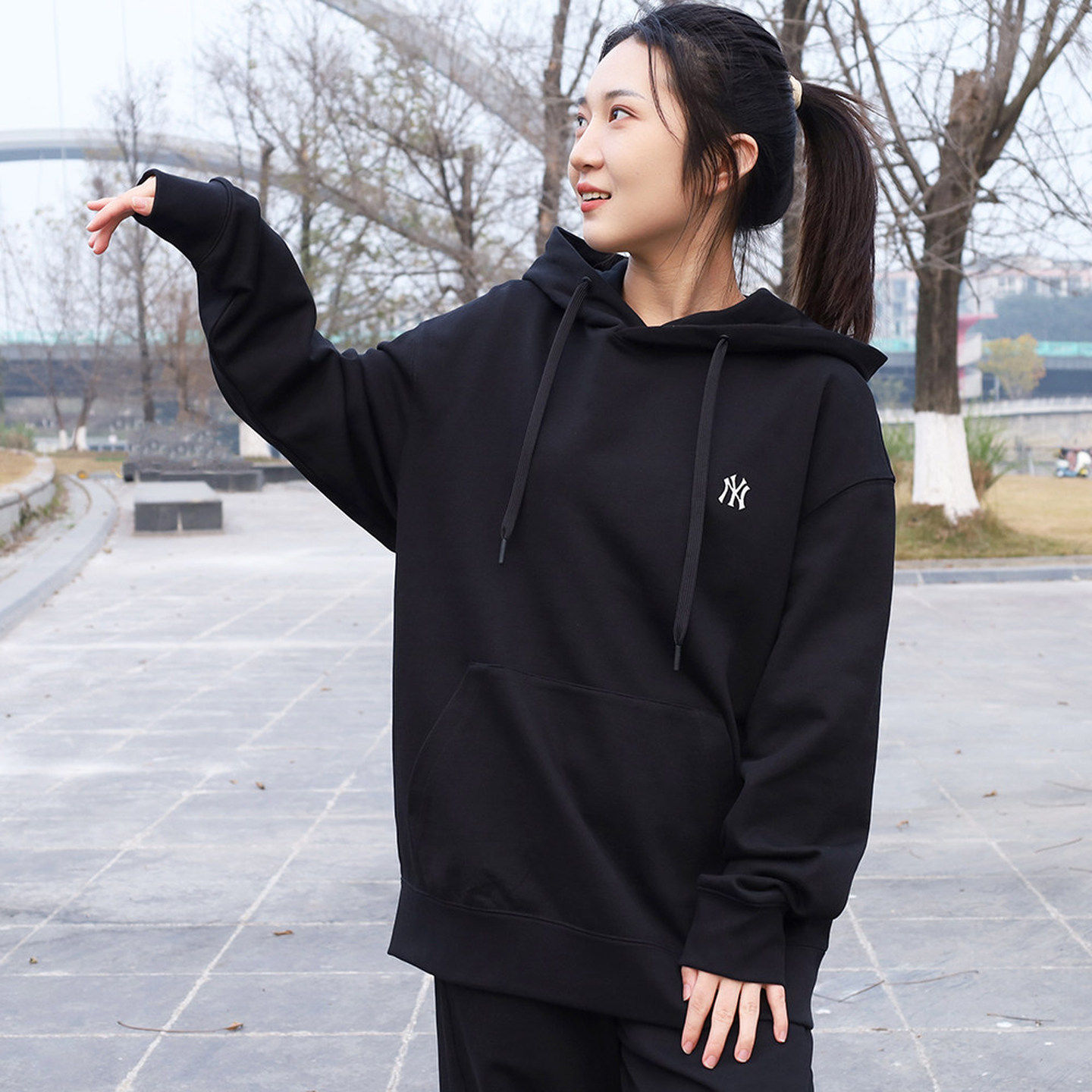 MLB2024新款卫衣男女同款NYH小标纯棉运动连帽套头衫3AHDB0141