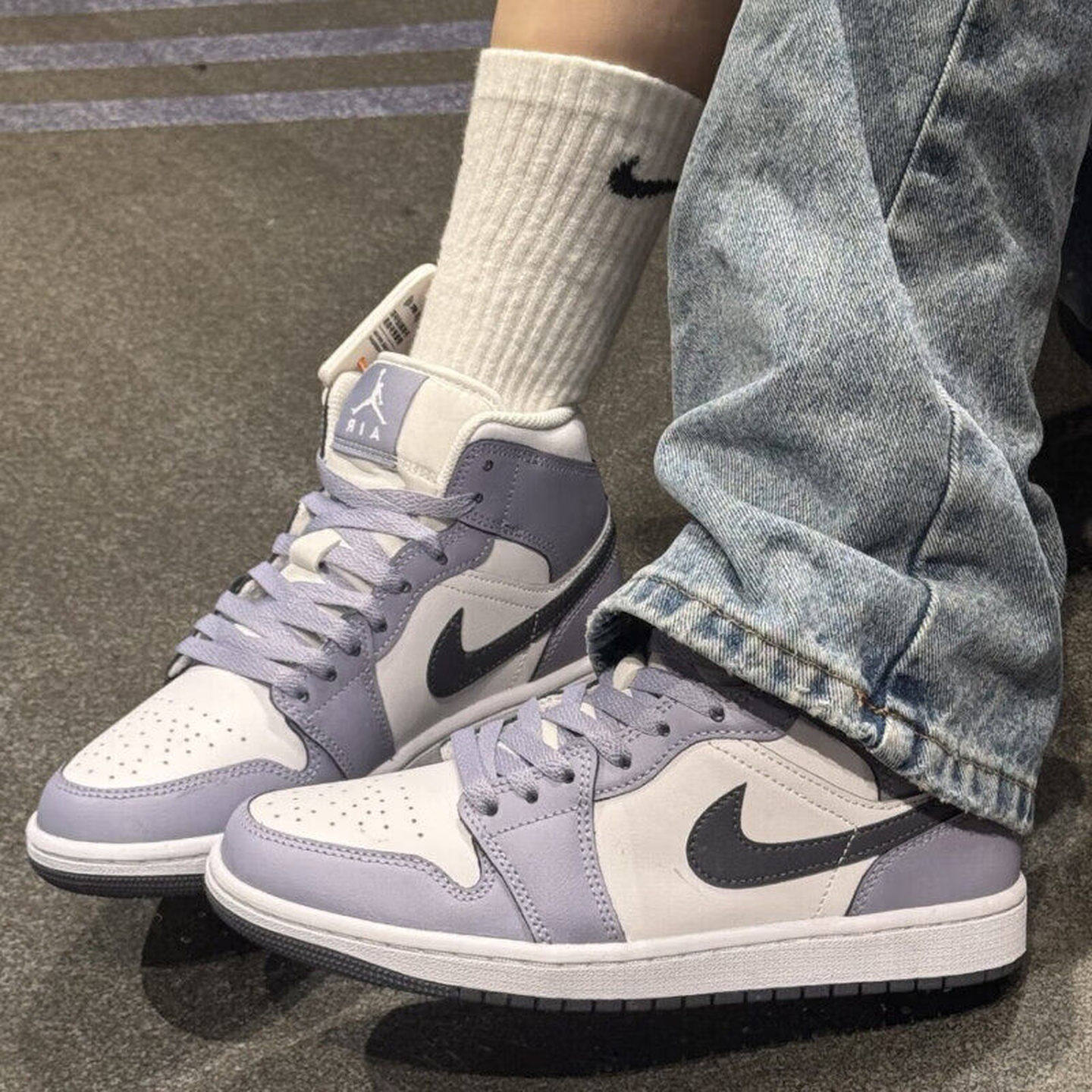 25新款Nike耐克男AIR JORDAN 1 AJ1中帮休闲板鞋运动篮球鞋DQ8426