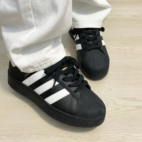 阿迪达斯男女鞋贝壳头黑白板鞋