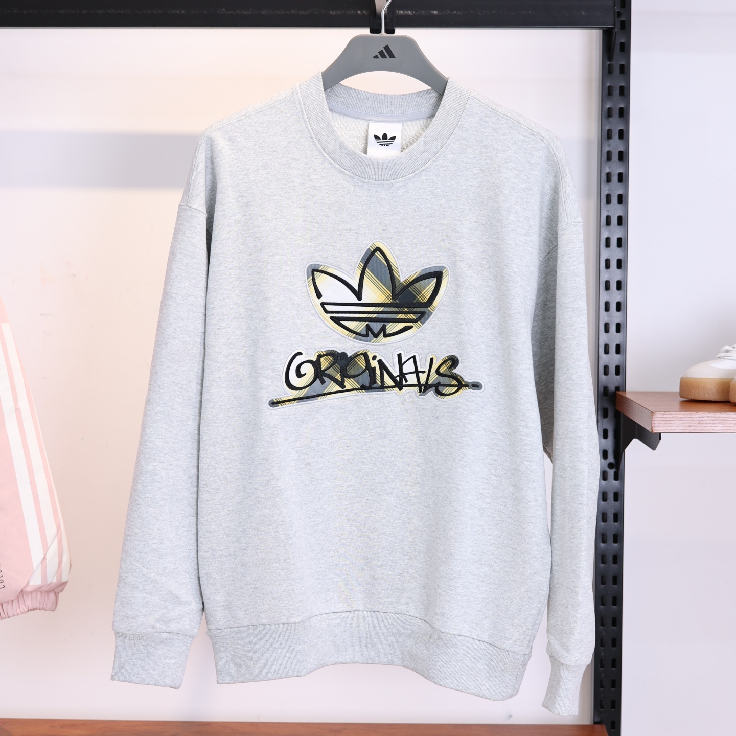 阿迪达斯男子运动圆领套头衫卫衣