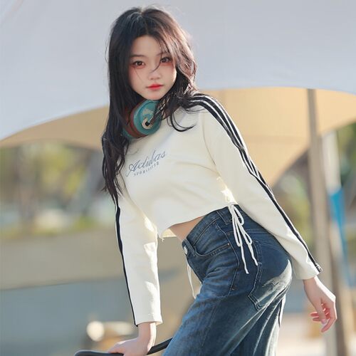 adidas舞动三条纹女子长袖T恤