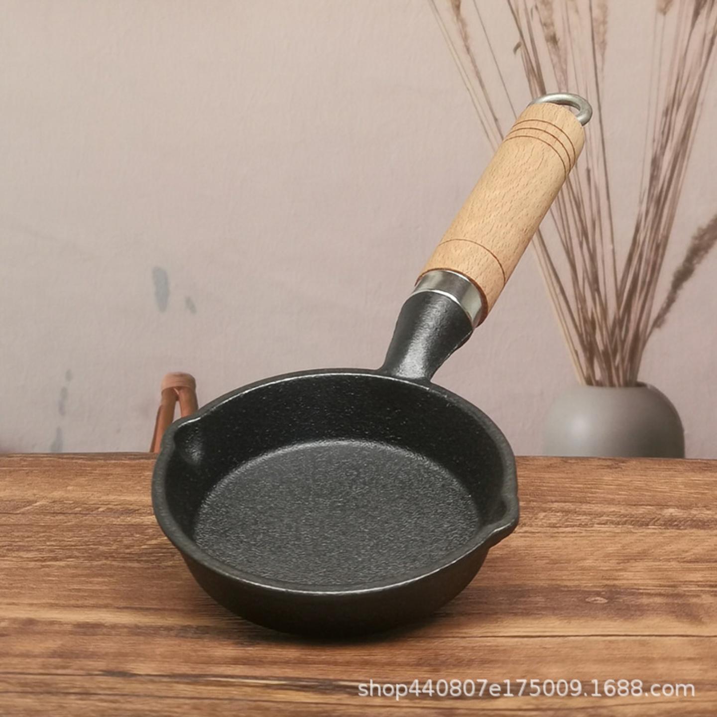 铸铁锅小锅炝油锅蛋饺锅泼热油图片
