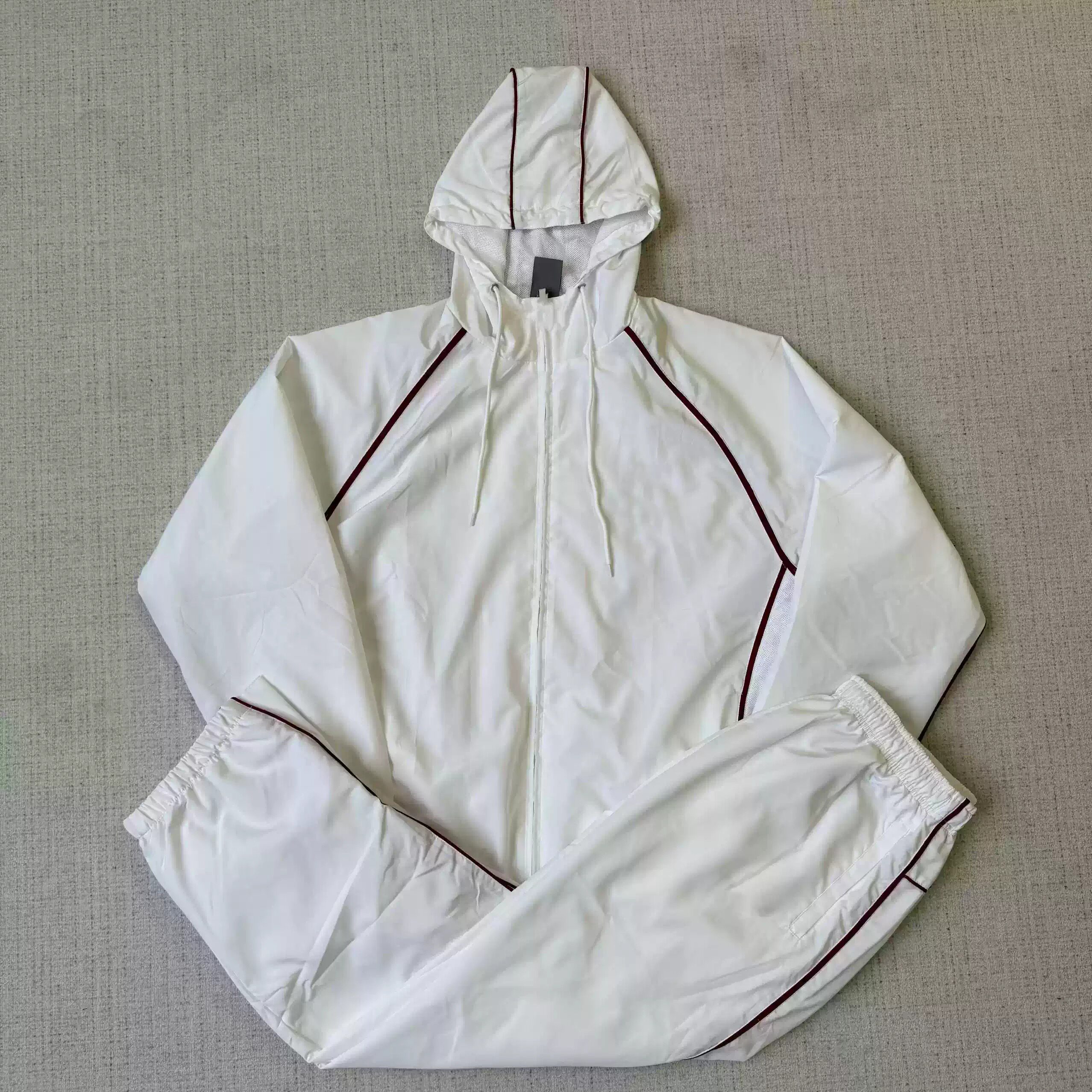 Tn White and Red Stripe Set