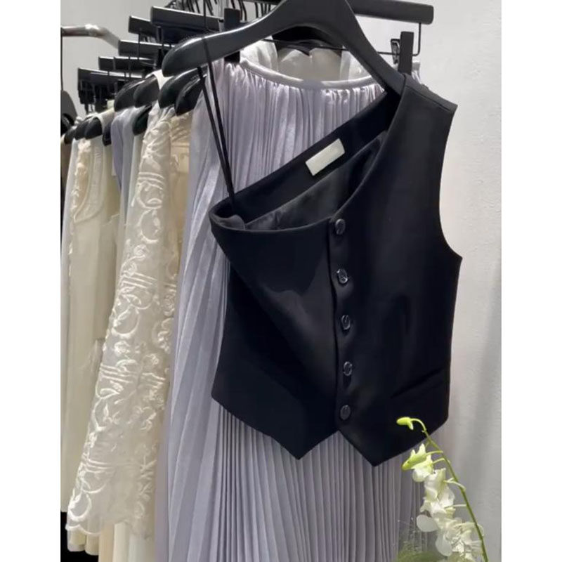 thumbnail for 【Same-Day Shipping】American Style ins Trendy Asymmetrical Off-Shoulder Tank Top for Women, Summer 2025, Sexy and Pure Desire Style Top