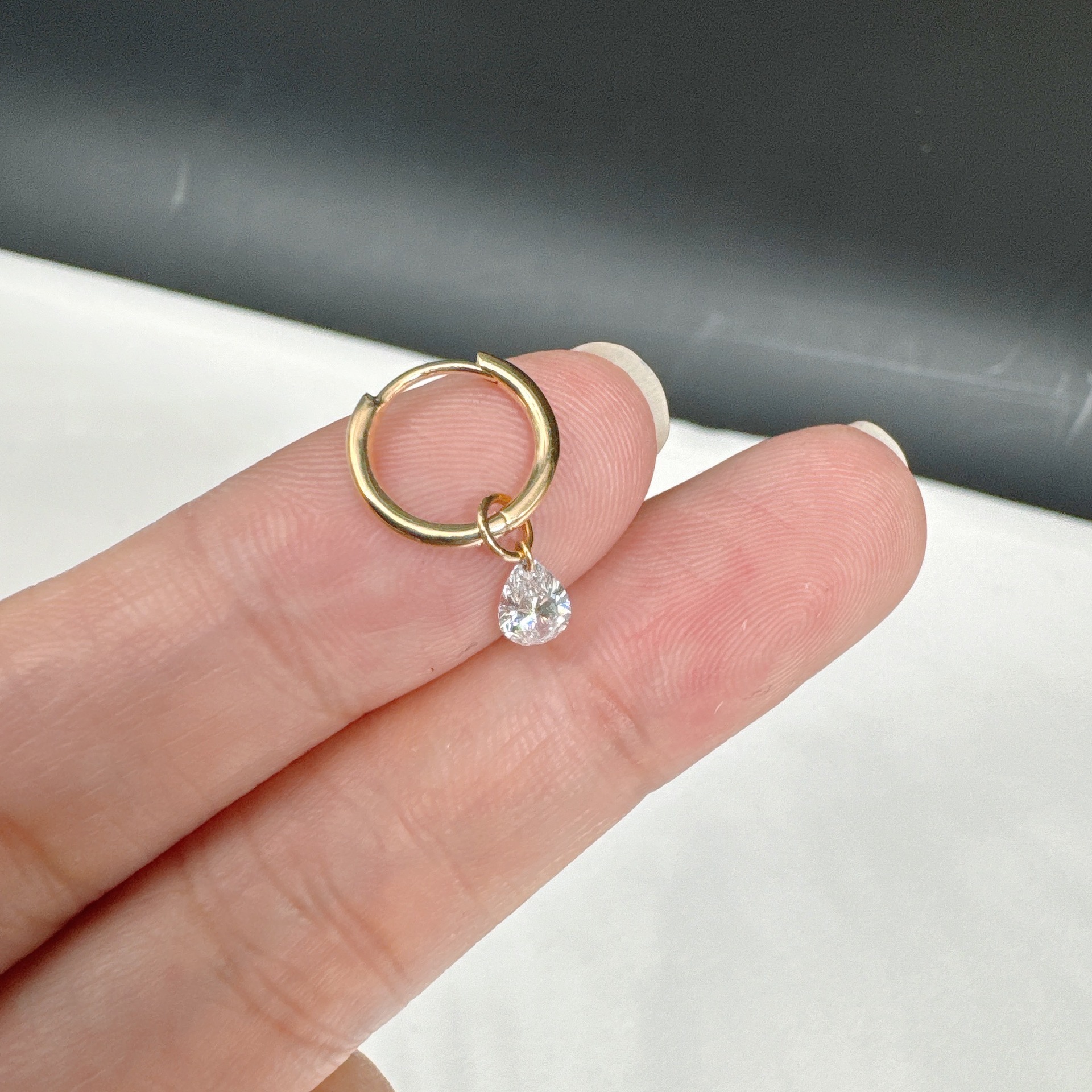 英国设计师topwhit一滴泪~s925银镀18k金锆石耳扣小耳圈养耳洞