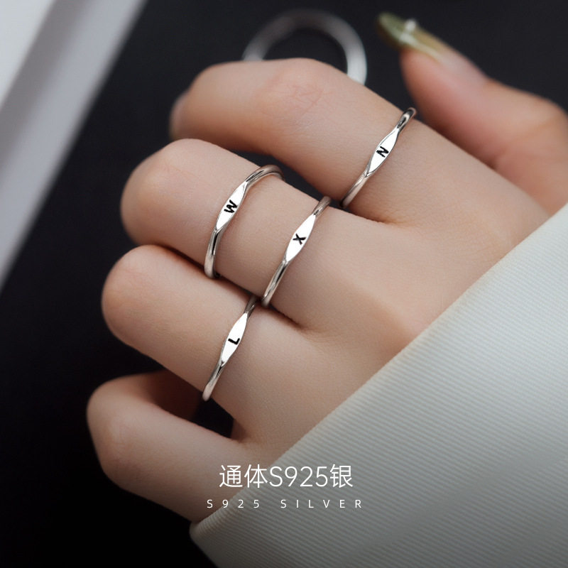 日系topwhit925银26个英文字母戒指女简约小众ins风个性刻字开口