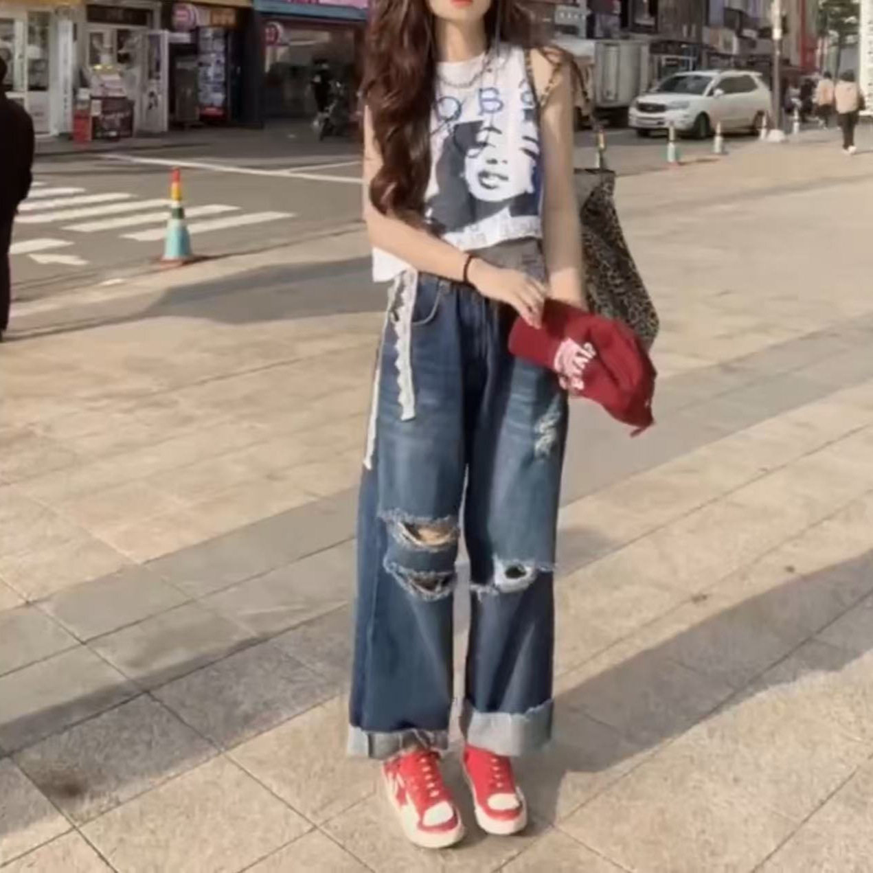 日本topwhit夏季新款无袖宽松印花t恤洋气破洞牛仔裤女潮