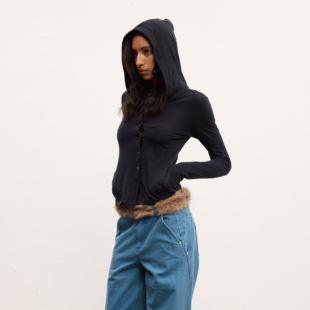 T恤 连帽女黑色休闲外套松弛感休闲通勤长袖 WILDERSHORE 25AW开衫