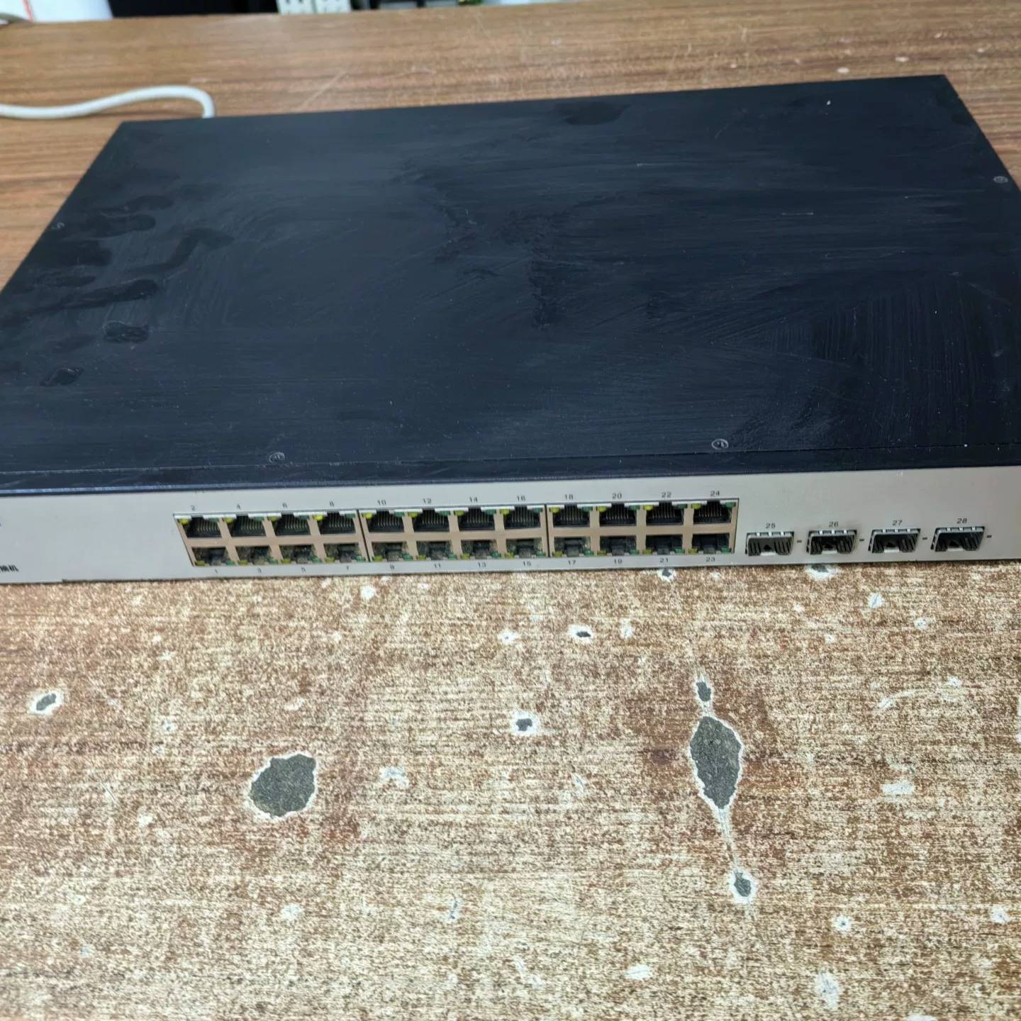 可维修24/48，万兆交换机口网月议价