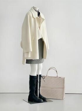 白色呢子大衣女秋冬季2025新款毛呢外套感小个子短款韩系气质