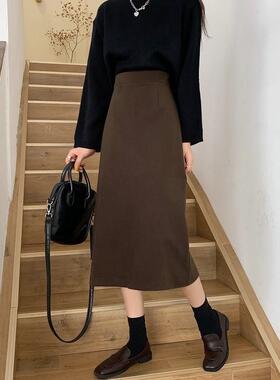 复古开叉黑色半身裙女秋冬2025新款高腰设计感A字裙秋季中长裙子