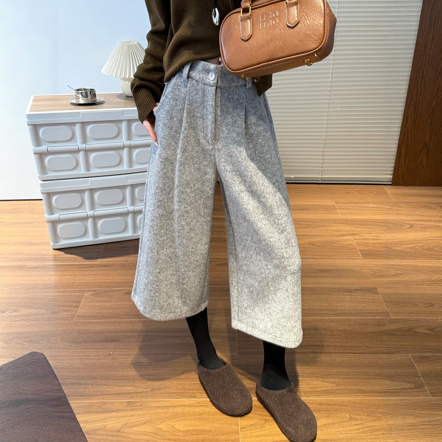 灰色七八分阔腿裤女秋冬高腰显瘦