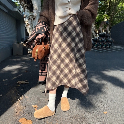 毛呢半身裙女秋冬美拉德棕咖色
