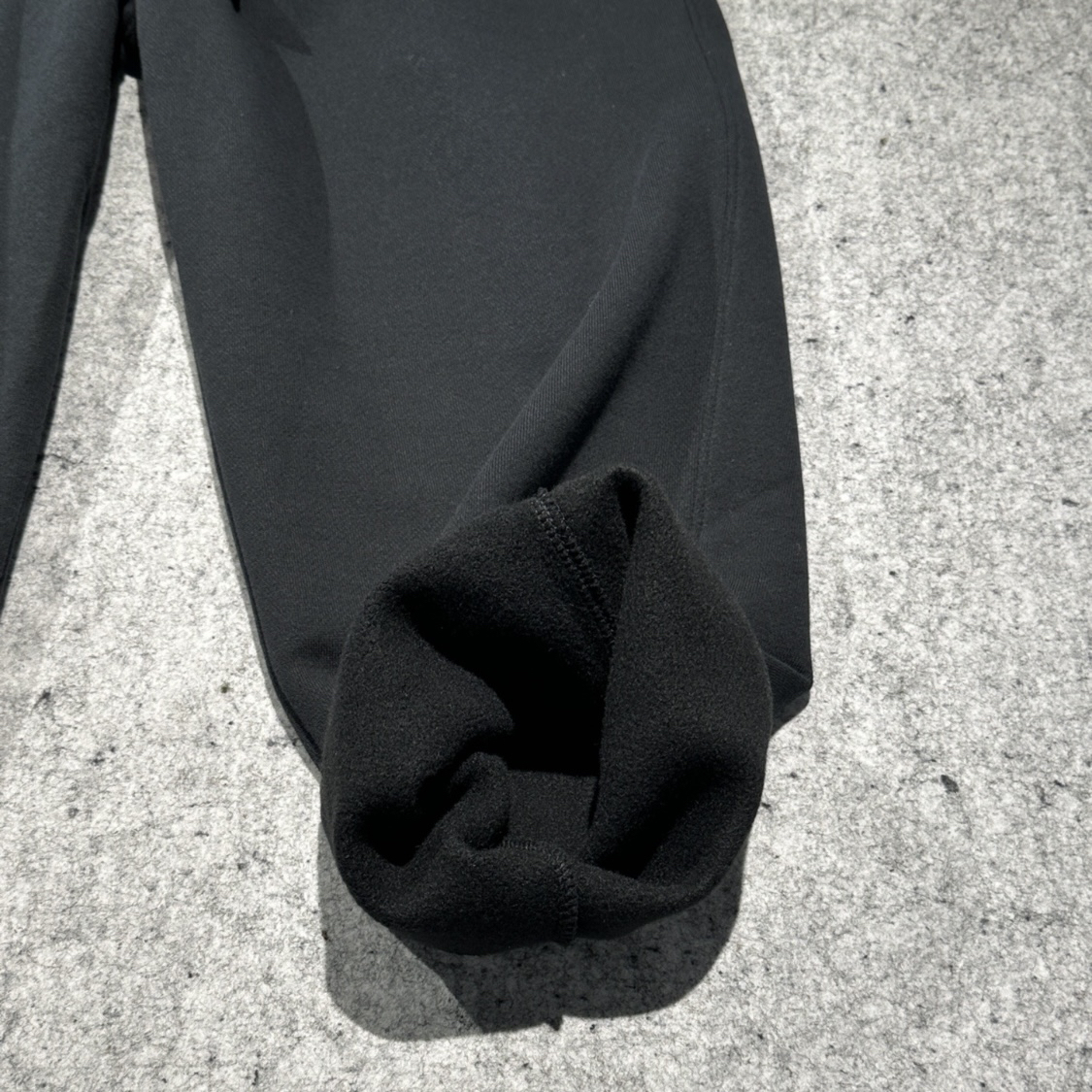 Nike LeBron 纯色系带加绒针织运动裤 男款詹姆斯长裤FB7128-010