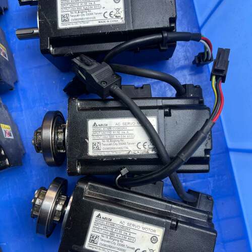 可维修台达伺服电机ECMR-CV0602RX，200W，输入VAC议价