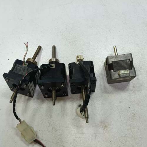 可维修JANOME步进马达4SQP-040BA40S，1个议价