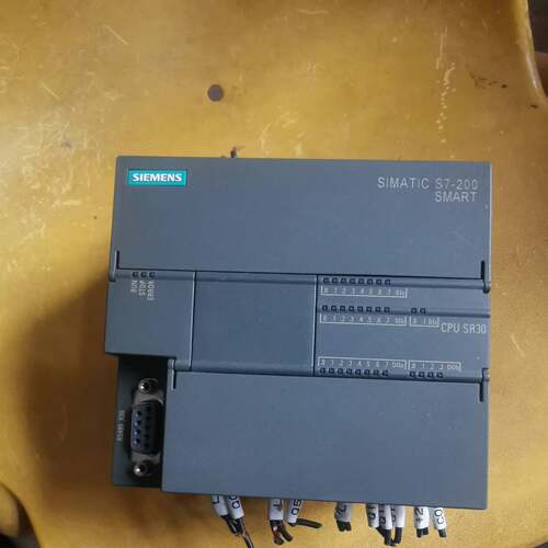 可维修PLC 6ES7288-1SR30-0AA0