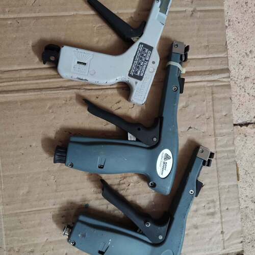 可维修 PANDUIT GS2B AVERY DENN议价