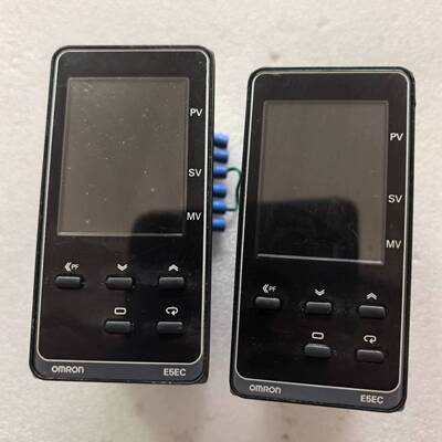 可维修温控器E5EC-RR2ASM-820，两个。实物拍
