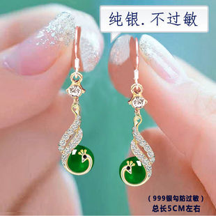 2025新中式绿珠孔雀耳环女短款洋气妈妈耳坠优雅气质镶钻凤凰耳饰