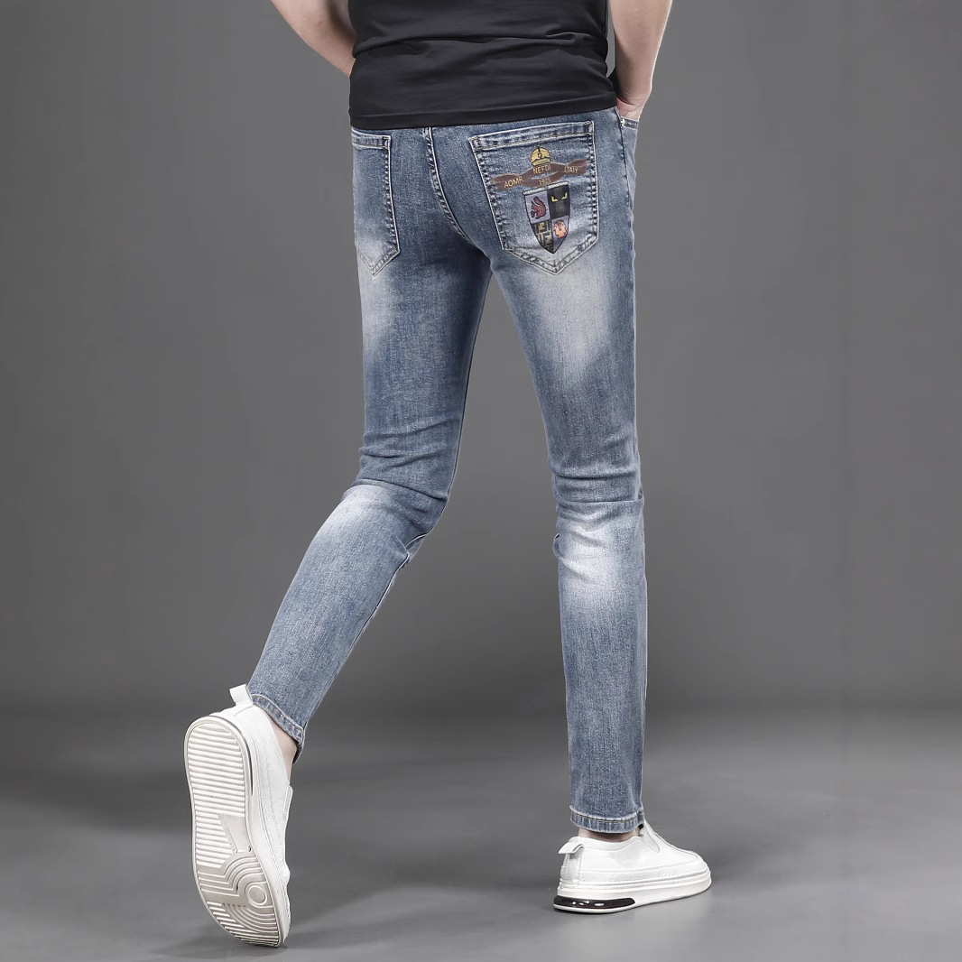 男士口袋印花九分牛仔裤