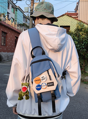 斜挎包男士胸包ins潮牌运动学生小背包休闲日系学生单肩包斜肩包