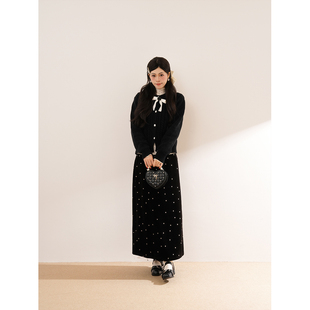 韩系慵懒风休闲简约气质三件套女冬季新款波点长袖+毛衣+半裙套装
